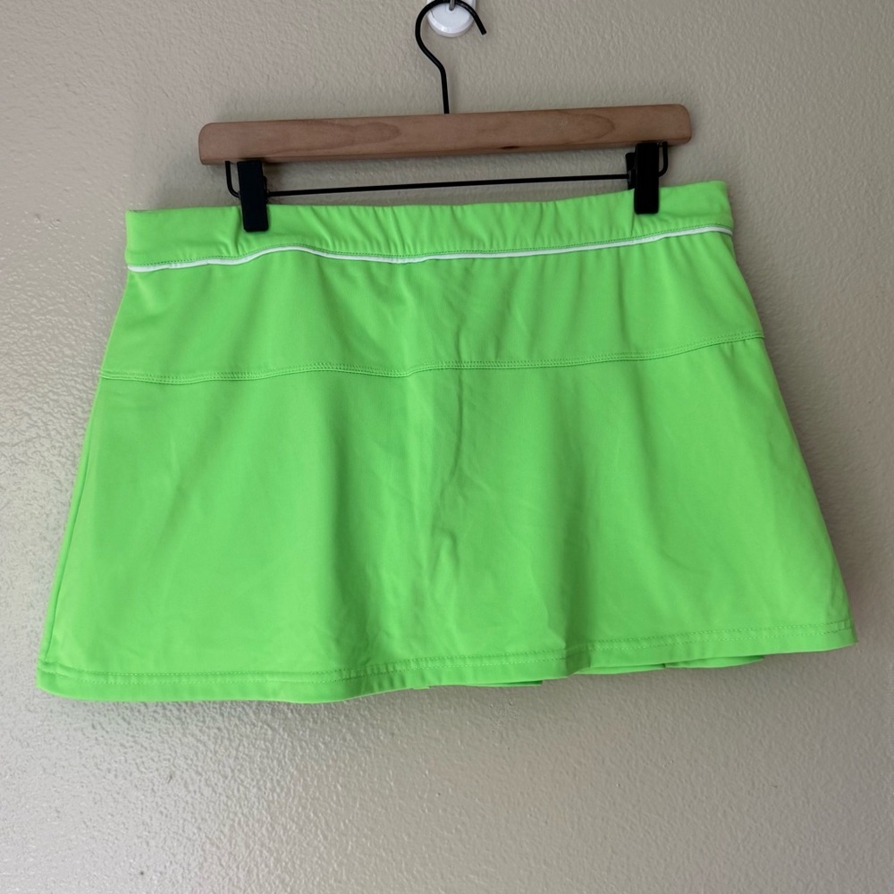 ❇️Bolle Bright Green Active Skort 2 for $22❇️